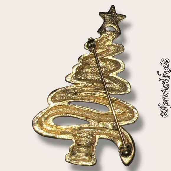 Holiday-Themed Gold-Tone Brooch – Elegant and Festive - Picture 5 of 7